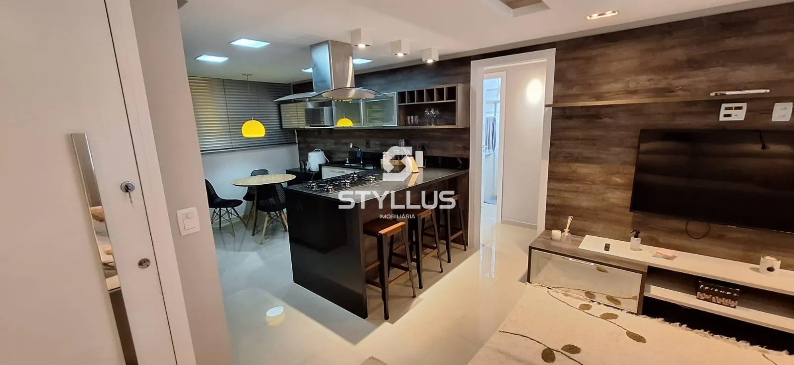 Apartamento com 2 Quartos, Sol da Manhã e Vista Livre na Abolição! - Ref: CA8358 | Dr. House