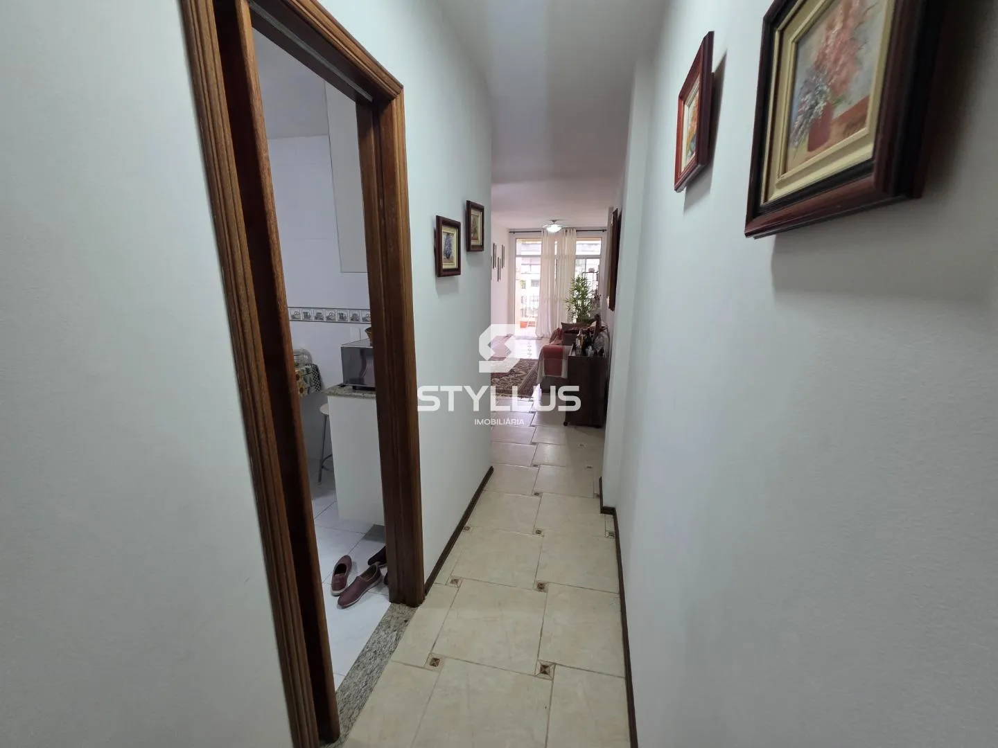 Apartamento Espaçoso com Suíte e Varanda em Todos os Santos! - Ref: CA8591 | Dr. House