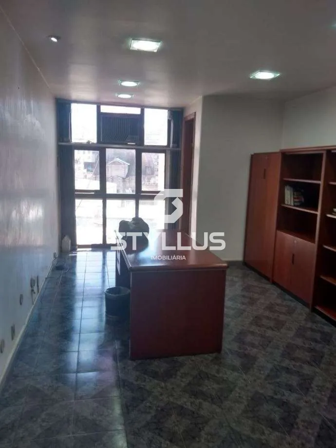 Sala Comercial Estratégica no Centro do Rio de Janeiro! - Ref: ME3465 | Dr. House