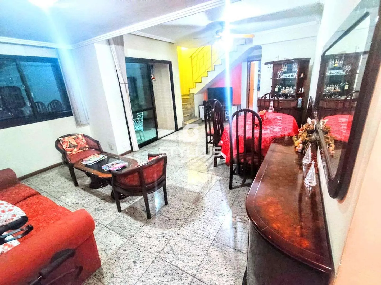 Duplex Espaçoso com 3 Quartos (2 Suítes) e 3 Vagas no Méier! - Ref: ME4896 | Dr. House