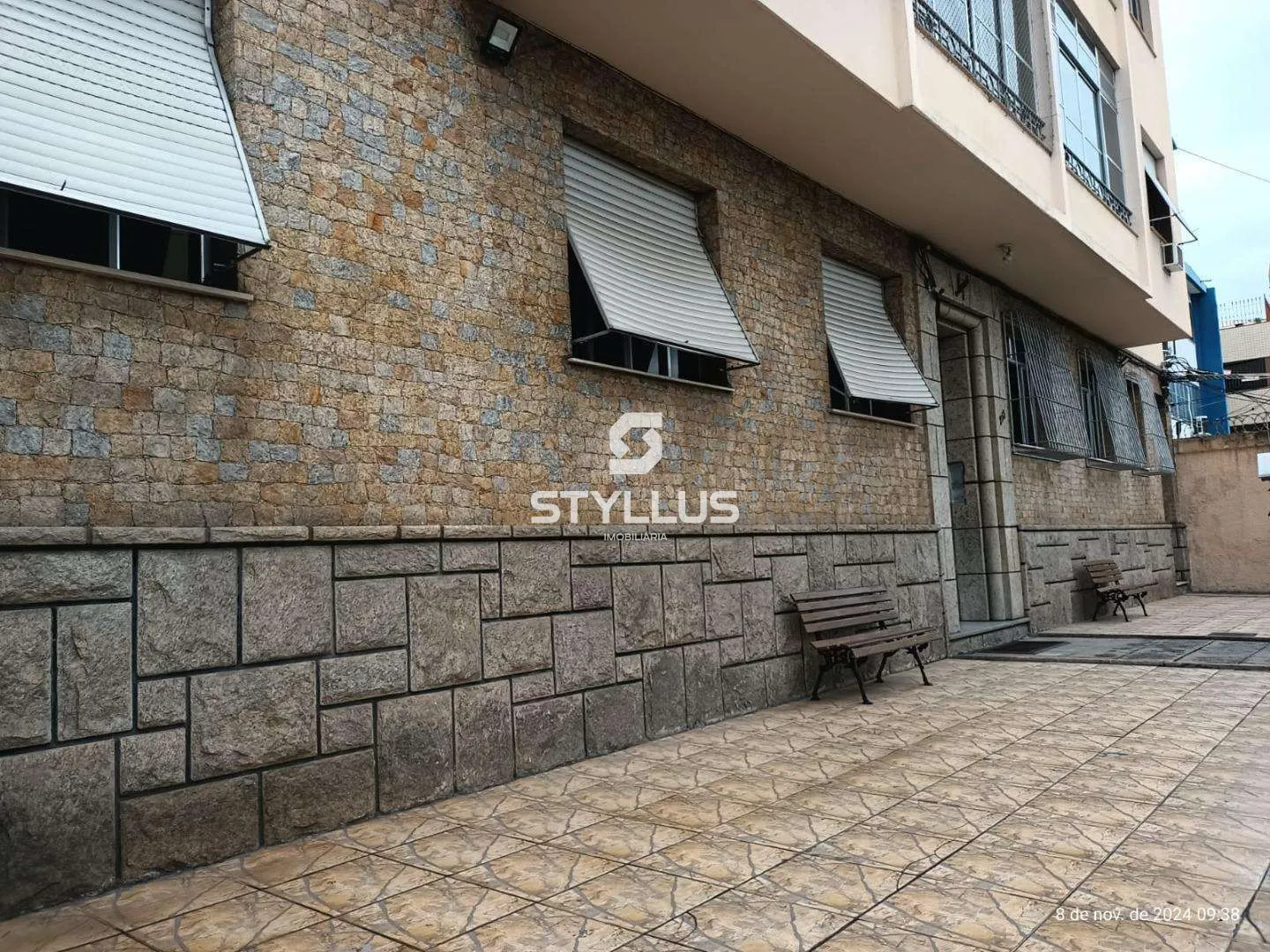 Amplo Apartamento com 3 Quartos e 2 Banheiros na Rocha! - Ref: ME6177 | Dr. House