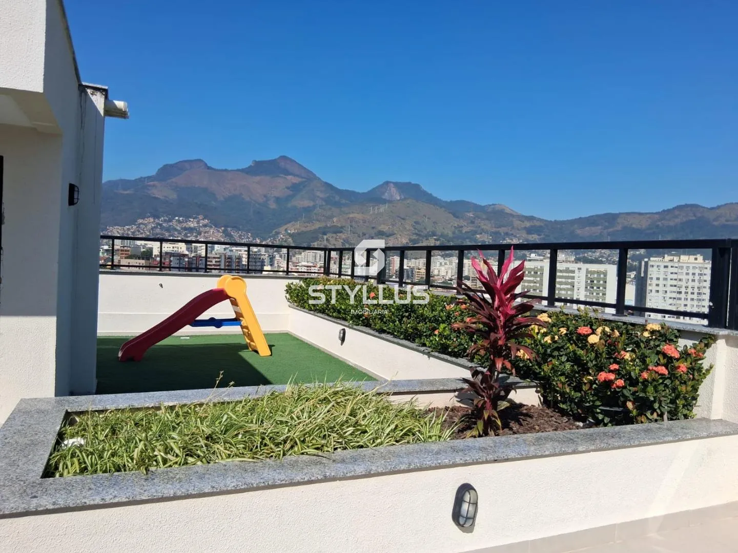 Apartamento Novo com Vista Livre e Lazer na Cobertura em Todos os Santos! - Ref: ME8378 | Dr. House
