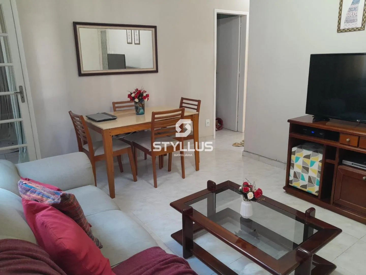 Apartamento Compacto e Bem Localizado no Méier - 2 Quartos e 1 Vaga! - Ref: ME8428 | Dr. House