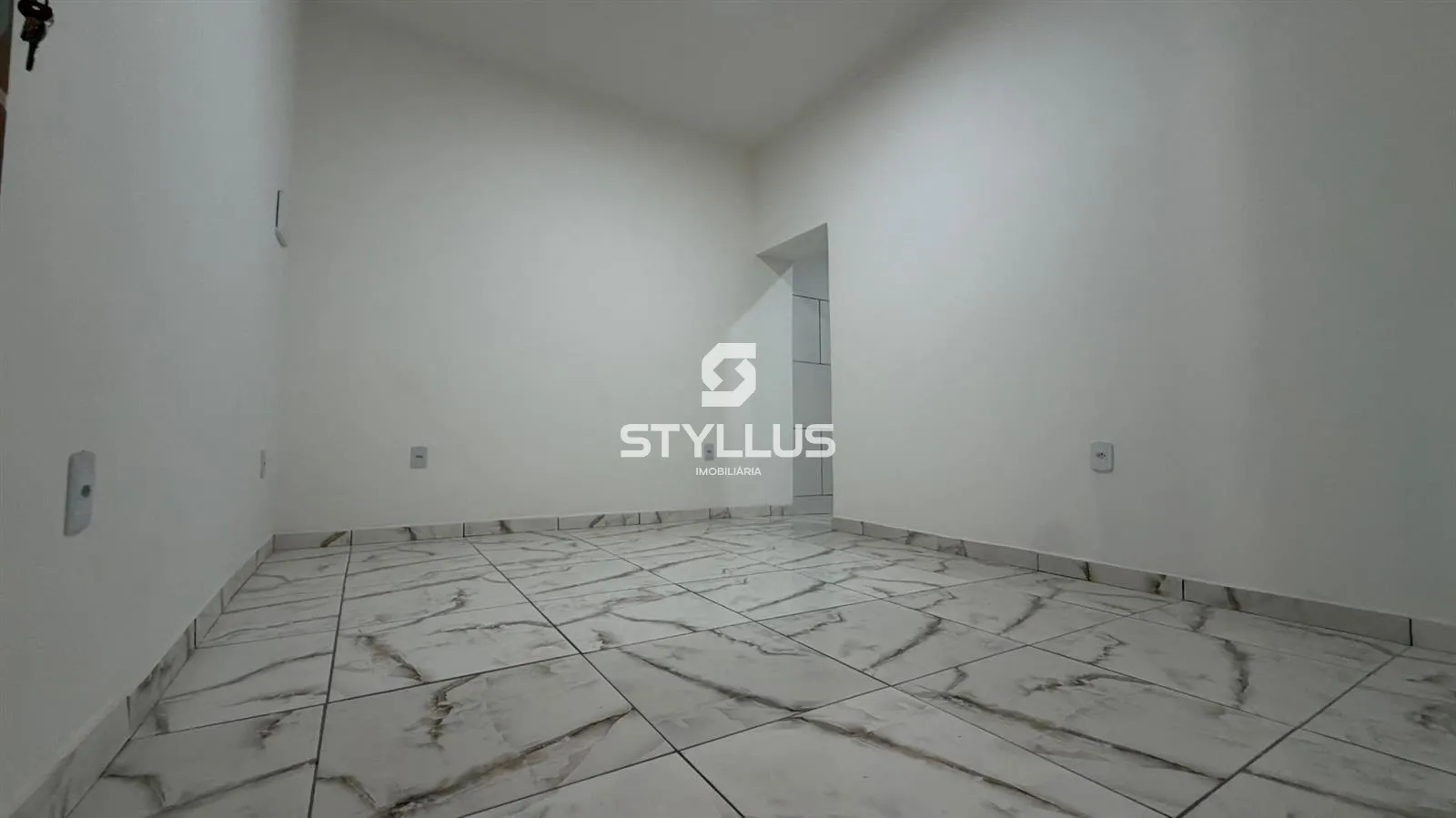 Apartamento Reformado de Frente com Sol da Manhã em Sampaio! - Ref: ME8656 | Dr. House