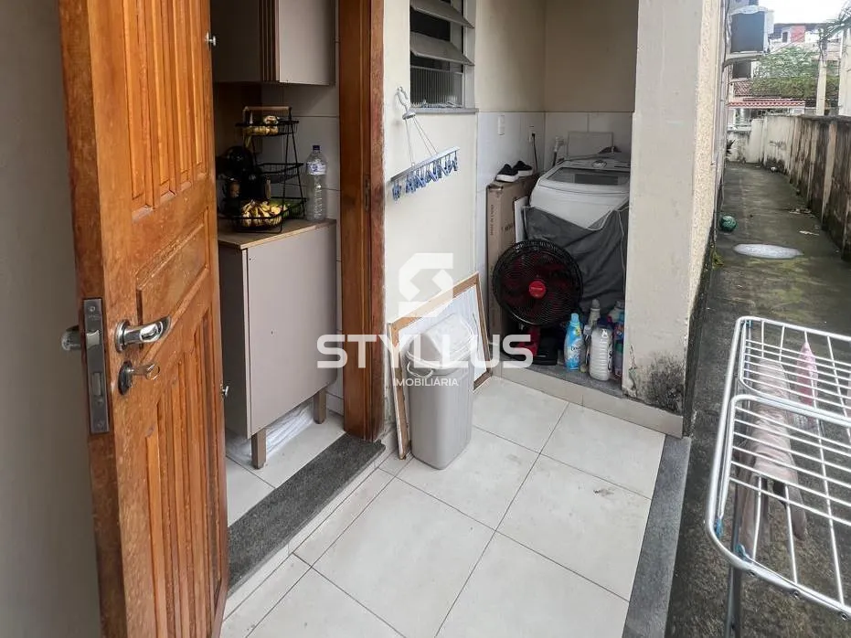 Casa de Condomínio Reformada com Quintal em Marechal Hermes! - Ref: ME8689 | Dr. House