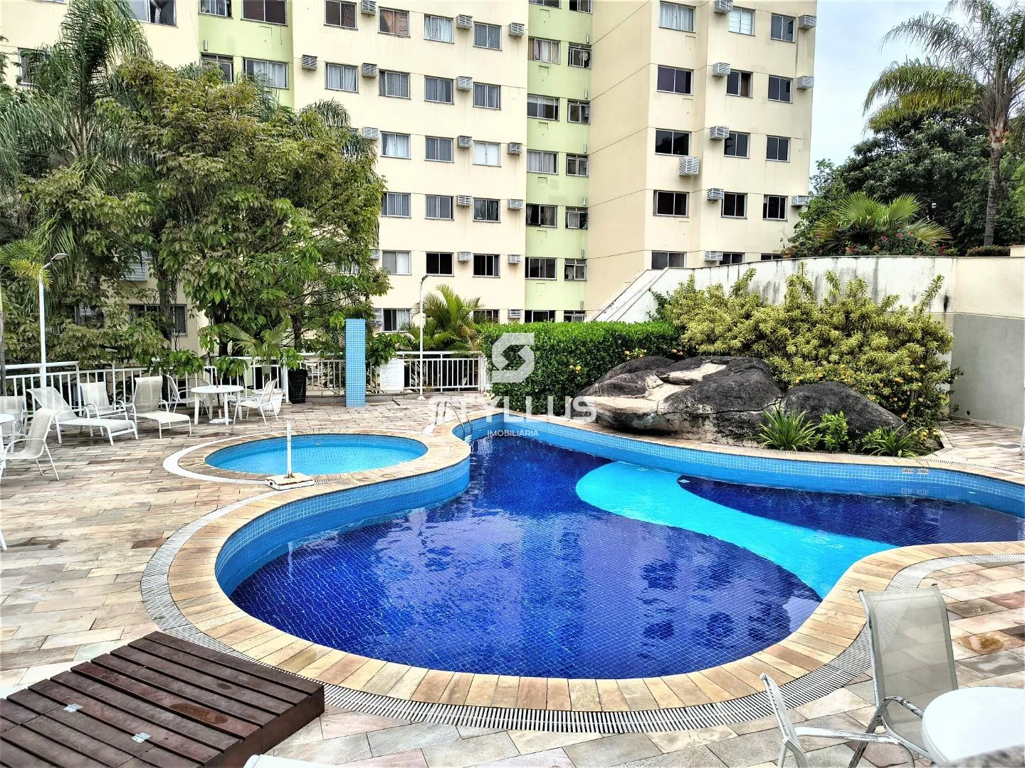 Apartamento Mobiliado com 2 Suítes e Infraestrutura Completa em Piedade! - Ref: ME8702 | Dr. House